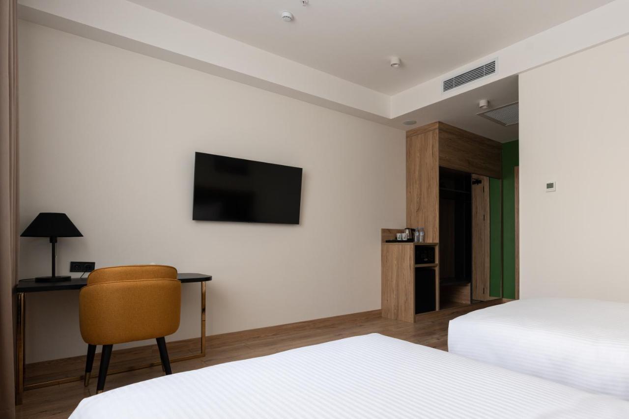 The Elements Hotel Tashkent Exterior photo